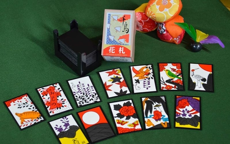 Khám phá Hanafuda (Bài Hoa): Bộ bài truyền thống mang đậm bản sắc văn hóa Nhật Bản